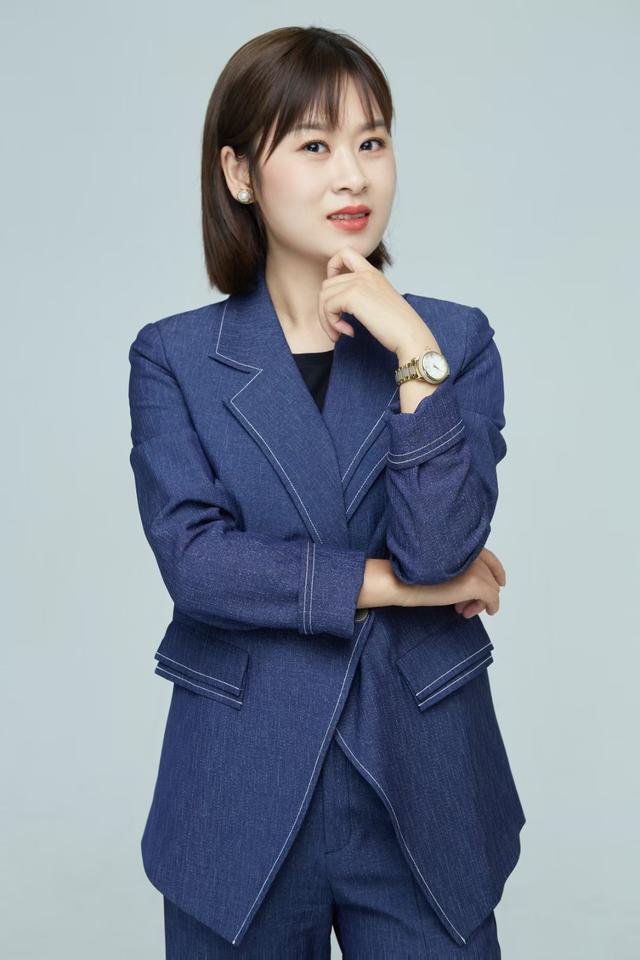 减免学费200万,她把美业教育做成脱贫产业